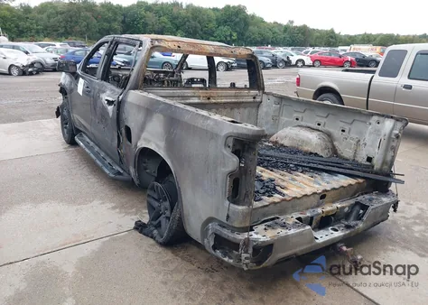 2019 Chevrolet Silverado 1500 Custom Trail Boss из США, поврежденный, VIN 1GCPYCEF1KZ336227